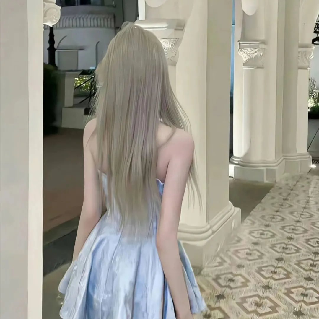 红颜一笑百媚生